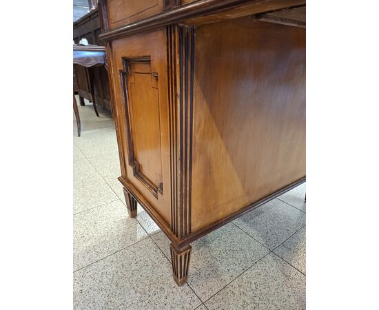 Larch desk Larch desk