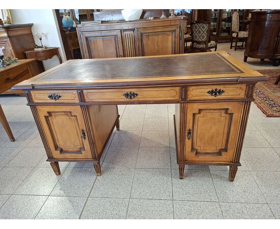 Larch desk Larch desk