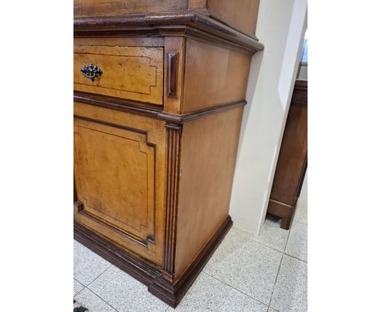 Libreria in larice Libreria in larice