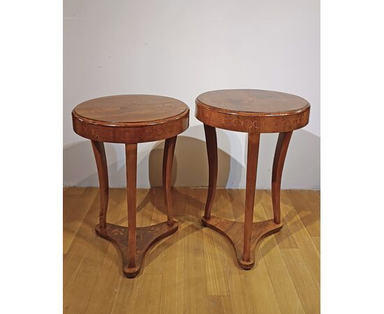 PAIR OF DIRECTOIRE STYLE MARQUETRY TABLES, LATE 18TH CENTURY