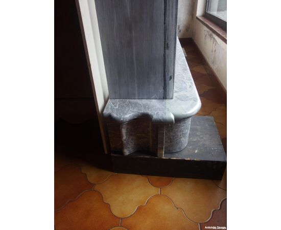 CAMINO IN MARMO EPOCA 700 PIEMONTESE CAMINO IN MARMO EPOCA 700 PIEMONTESE