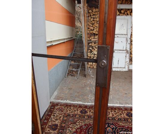 PICCOLA LIBRERIA A DUE PORTE IN PIUMA DI MOGANO STILE CARLO X FRANCIA RESTAURATA cm L98xP38xH203