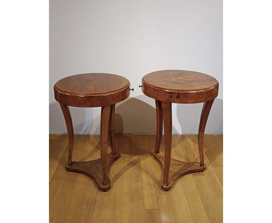 PAIR OF DIRECTOIRE STYLE MARQUETRY TABLES, LATE 18TH CENTURY