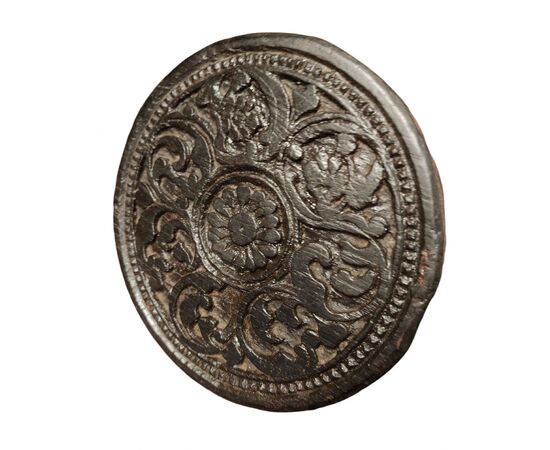 Due marche in legno Alpigiane fine XVIII-inizio XIX secolo Due marche in legno Alpigiane fine XVIII-inizio XIX secolo