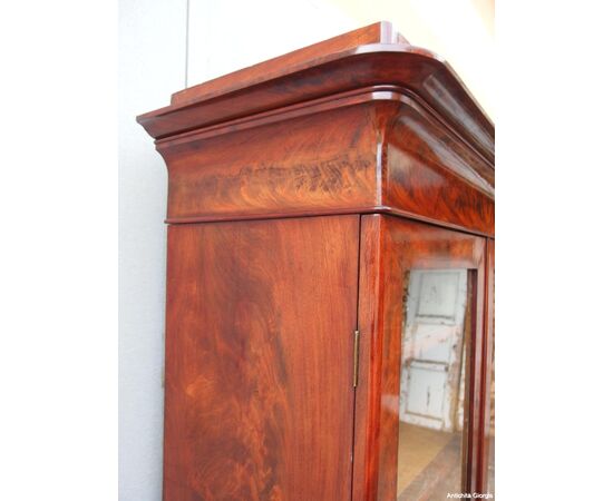 PICCOLA LIBRERIA A DUE PORTE IN PIUMA DI MOGANO STILE CARLO X FRANCIA RESTAURATA cm L98xP38xH203 PICCOLA LIBRERIA A DUE PORTE IN PIUMA DI MOGANO STILE CARLO X FRANCIA RESTAURATA cm L98xP38xH203