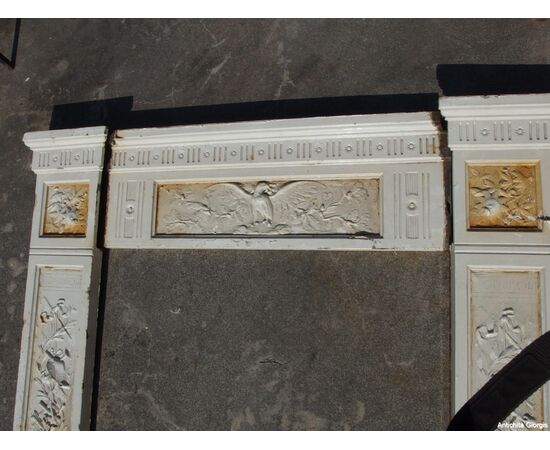 CORNICE DA CAMINO IN GHISA EPOCA SECONDA META’ 800 FRANCIA CORNICE DA CAMINO IN GHISA EPOCA SECONDA META’ 800 FRANCIA