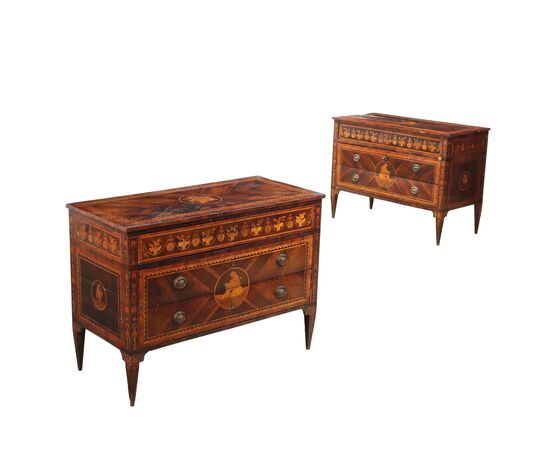 Pair of Lombard Neoclassical Chests of Drawers, Italy, Last Quarter of the 18th Century