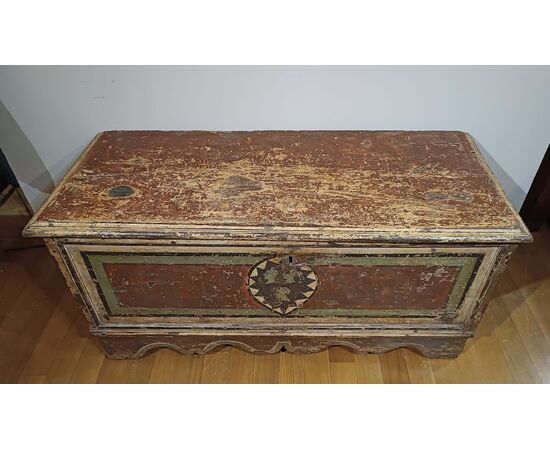 PAINTED CHEST, SECOND HALF OF THE 17TH CENTURY PAINTED CHEST, SECOND HALF OF THE 17TH CENTURY