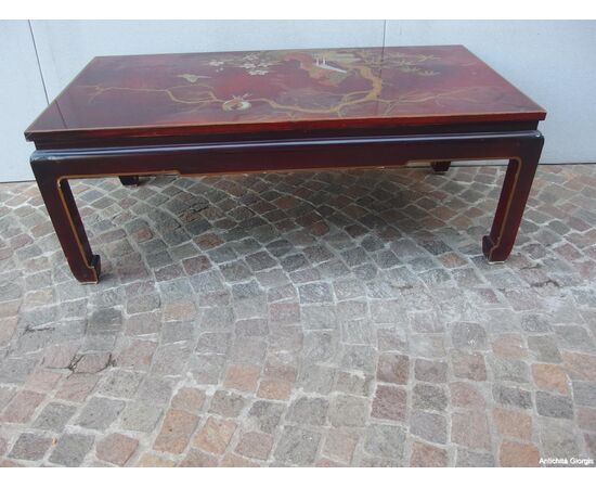 ORIENTAL STYLE LACQUERED RECTANGULAR TABLE