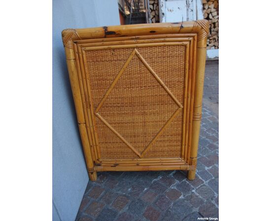 COMODINO IN VIMINI A DUE CASSETTI EPOCA 900