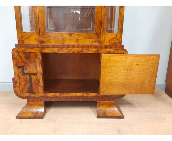 Art Deco walnut and burr walnut display cabinet, original from 1930-40