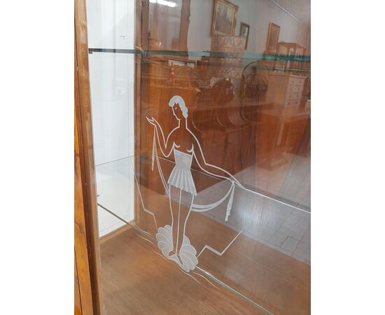 Art Deco walnut and burr walnut display cabinet, original from 1930-40