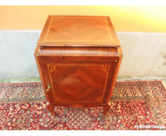 COMODINO NAPOLEONE III EPOCA 800