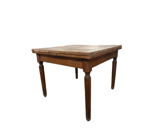 Lotto di 10 Tavoli Rustici Allungabili Lotto di 10 Tavoli Rustici Allungabili