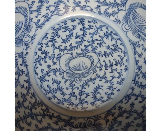 Beautiful Qing dynasty Chinese porcelain basin