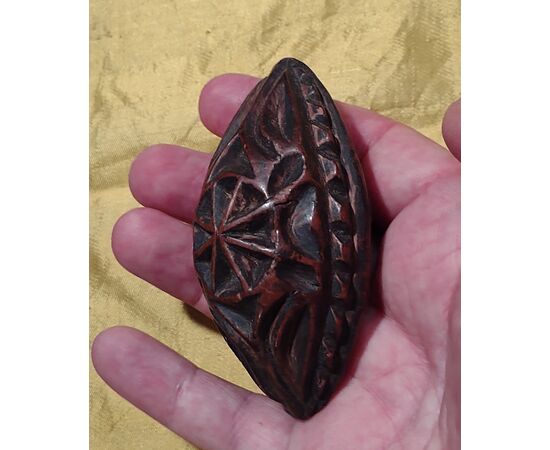 Marca da pane in bosso intagliato Piemonte