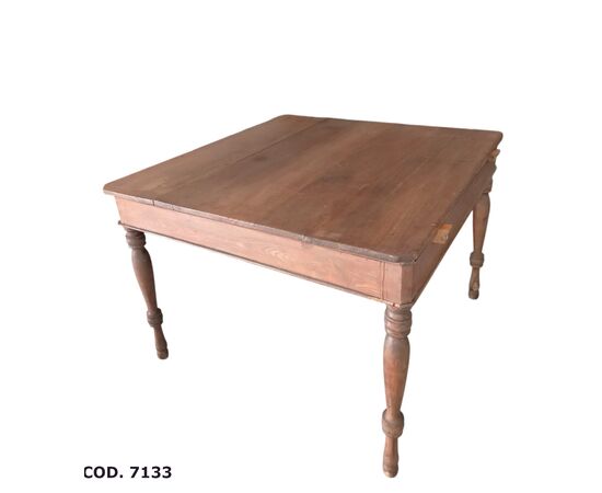 Lotto di 10 Tavoli Rustici Allungabili Lotto di 10 Tavoli Rustici Allungabili