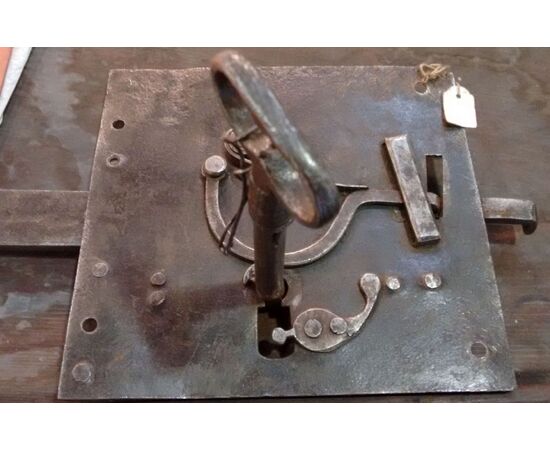 Serratura completa di bella chiave originale funzionante