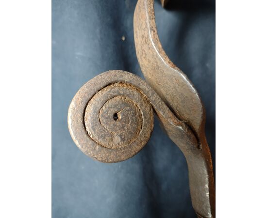 Large 16th-century iron knocker