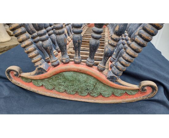 Rare Valsesian cradle in painted wood, 19th century