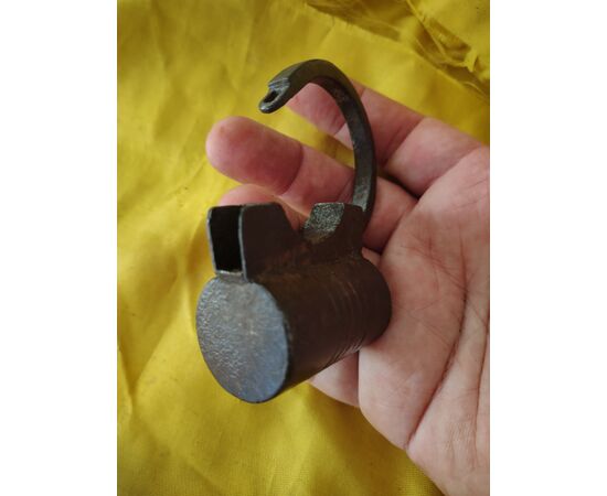 17th-century German padlock with screw key
