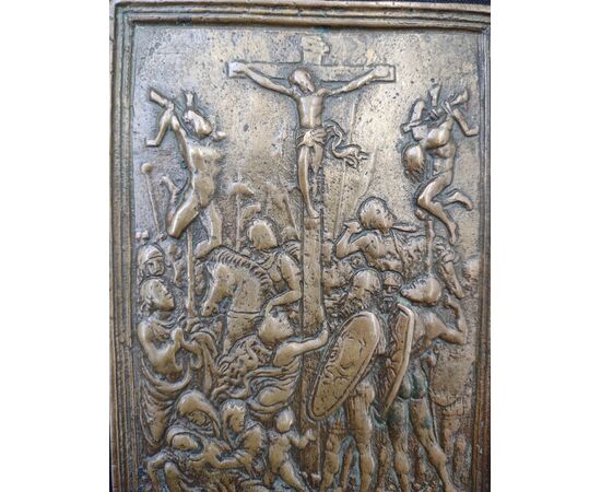 Galeazzo Mondella detto Il Moderno placchetta in bronzo raffigurante la crocifissione Galeazzo Mondella detto Il Moderno placchetta in bronzo raffigurante la crocifissione