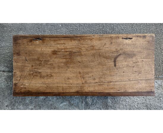 Grande scatola toscana in noce XVIII secolo