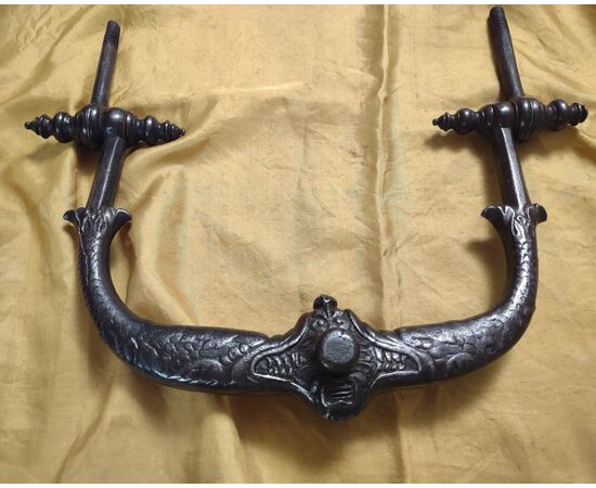 Important Renaissance zoomorphic wrought iron knocker