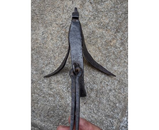 18th century dragon-shaped knocker