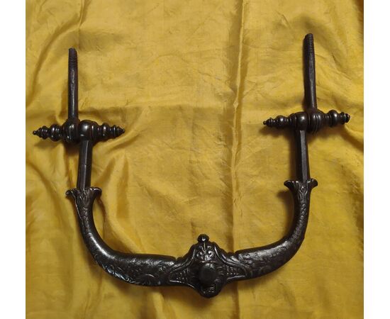 Important Renaissance zoomorphic wrought iron knocker