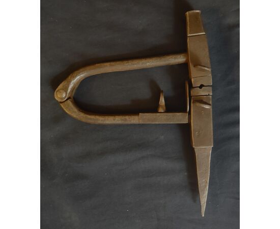 Attrezzo da lattoniere