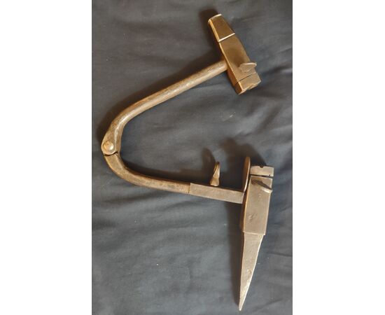 Attrezzo da lattoniere