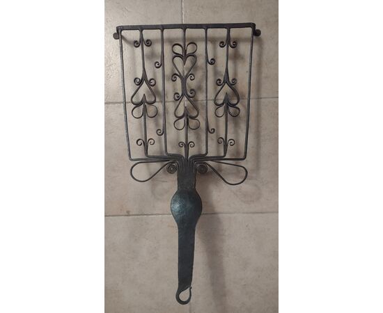 Griglia per la cottura della carne in ferro forgiato XVIII secolo