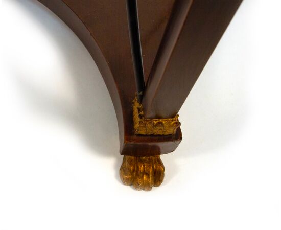 Pair of mahogany gueridons, Empire style, early 20th century