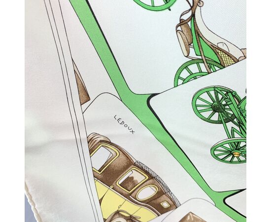 HERMES Foulard Vintage in Seta Col. Verde Carre 90