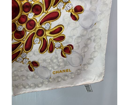 CHANEL Foulard Vintage in Seta Col. Beige