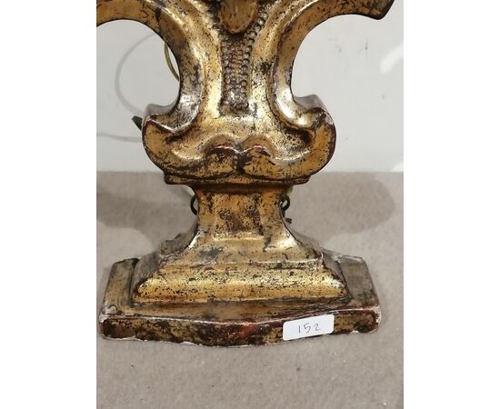 17th century carved and gilded palm holder