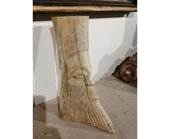 Antique African bone sculpture depicting a face - 19th century