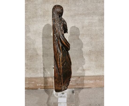 15th-century wooden sculpture - Magdalene carried by angels