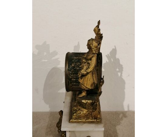 19th-century antimony clock