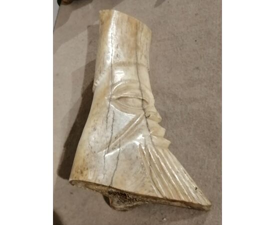 Antique African bone sculpture depicting a face - 19th century