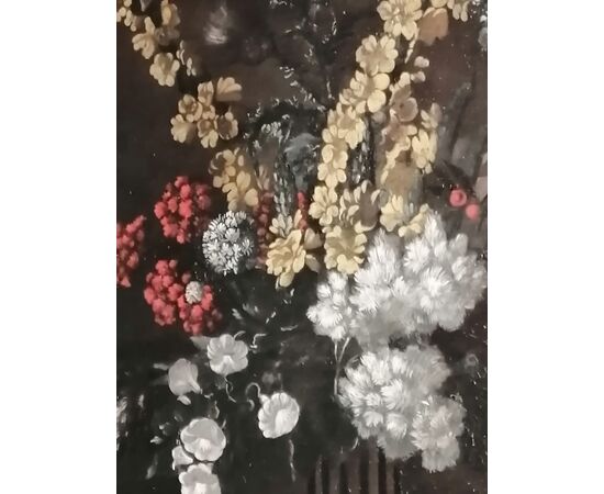 Splendid 17th-century floral still life. Oil on canvas in good condition.