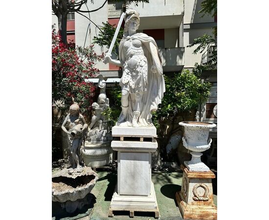 
Grandi Sculture di Antichi Guerrieri in Marmo Bianco