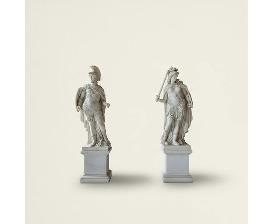 
Grandi Sculture di Antichi Guerrieri in Marmo Bianco