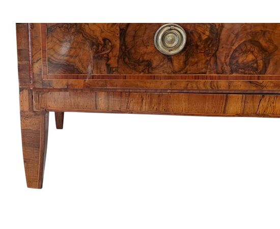 CASSETTONE IN RADICA DI ULIVO - EMILIA - FINE XVIII SEC.