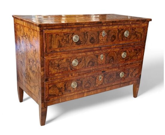 CASSETTONE IN RADICA DI ULIVO - EMILIA - FINE XVIII SEC.