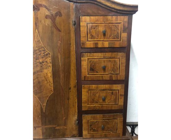 Scrittoio inglese con alzata intarsiata