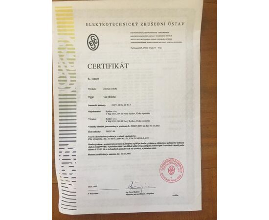 LAMPADARIO DI BOEMIA MISURE 160X160  CON DOCUMENTAZIONE