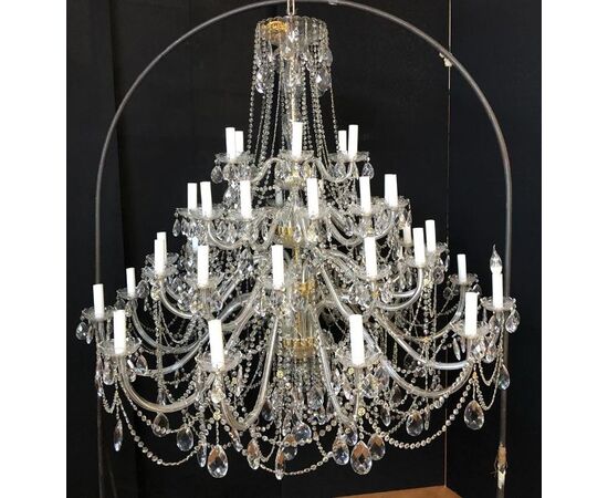 LAMPADARIO DI BOEMIA MISURE 160X160  CON DOCUMENTAZIONE