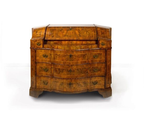 Walnut and burr walnut veneered drop-front chest of drawers, Verona, 18th century
